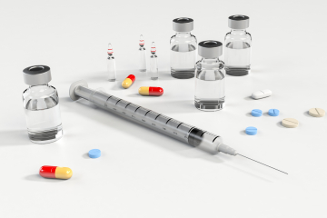 syringe-1884784